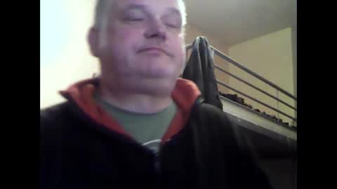 englishguysurrey online show from 03/15/26, 06:47