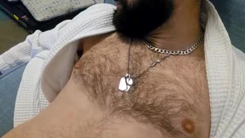 Snapshot of englishphatcock chatting on 10/07/25, 12:30 Happy online show from 10/07/25, 12:30