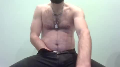 Snapshot of englishphatcock chatting on 10/24/25, 03:30 Happy online show from 10/24/25, 03:30