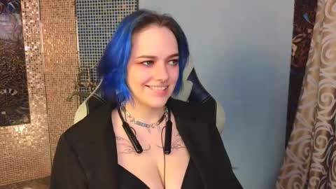 enifery online show from 10/22/25, 03:34