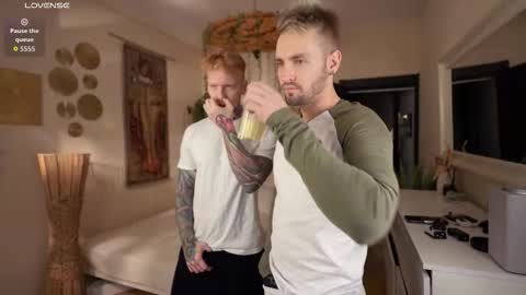 Johnny online show from 10/07/25, 05:21