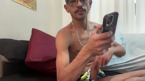 Luke online show from 11/23/25, 04:07