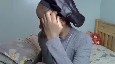 enkarxx online show from 02/14/25, 11:42