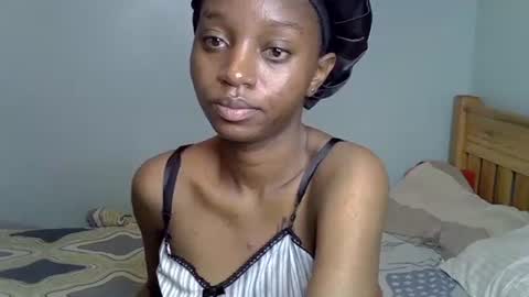 enkarxx online show from 03/10/25, 03:23