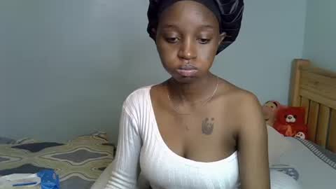 enkarxx online show from 03/11/25, 01:37