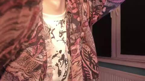 Enker online show from 10/22/25, 10:31