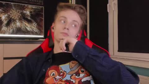 Enker online show from 03/26/26, 03:23