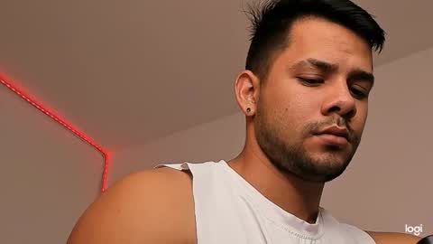 enmanuelgutierrez40 online show from 01/06/26, 02:32