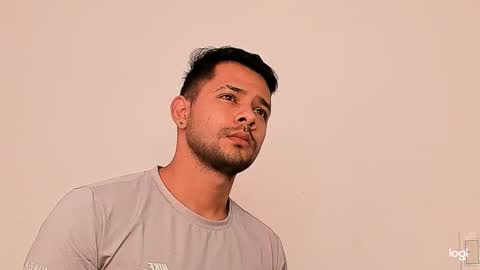 enmanuelgutierrez40 online show from 01/07/26, 12:51