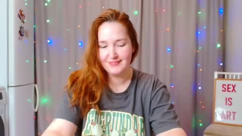 Snapshot of enorolve chatting on 12/18/24, 03:15 Horny Mary online show from 12/18/24, 03:15