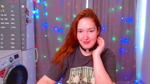 Snapshot of enorolve chatting on 12/31/24, 10:04 Horny Mary online show from 12/31/24, 10:04