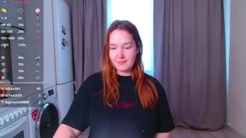 Snapshot of enorolve chatting on 02/08/25, 11:12 Horny Mary online show from 02/08/25, 11:12