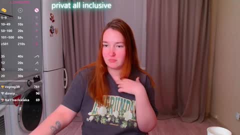 Snapshot of enorolve chatting on 02/18/25, 04:04 Horny Mary online show from 02/18/25, 04:04