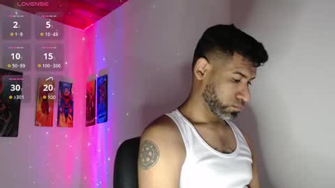 enriblack92 online show from 12/18/24, 03:33