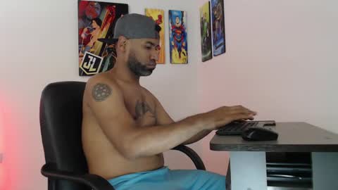 enriblack92 online show from 01/03/25, 03:01