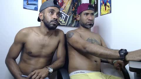 enriblack92 online show from 01/19/25, 04:33