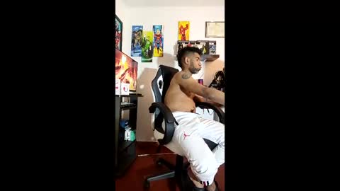 enriblack92 online show from 04/12/26, 12:37