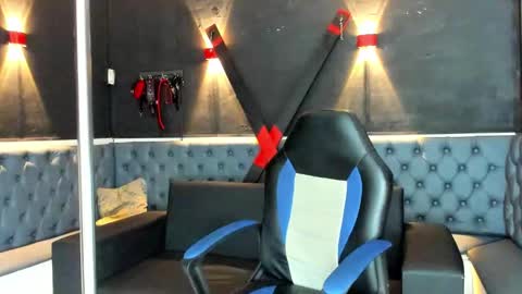 enrique online show from 10/15/25, 11:43