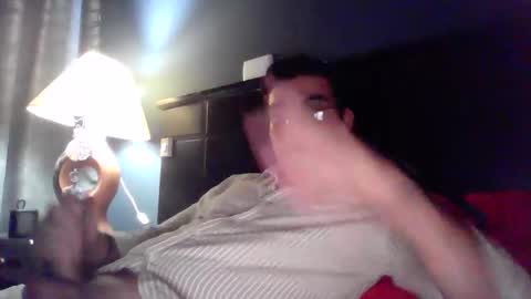 Snapshot of enriquecum chatting on 10/19/25, 08:53 enriquecum online show from 10/19/25, 08:53