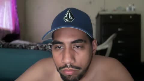 Snapshot of enriquegc197 chatting on 01/05/25, 04:27 Enriquegc197 online show from 01/05/25, 04:27