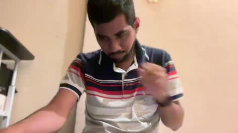 Snapshot of enriquegc197 chatting on 01/13/25, 01:34 Enriquegc197 online show from 01/13/25, 01:34