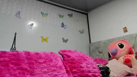 Snapshot of eny_dirty chatting on 02/18/26, 08:49 Enny Dirty online show from 02/18/26, 08:49