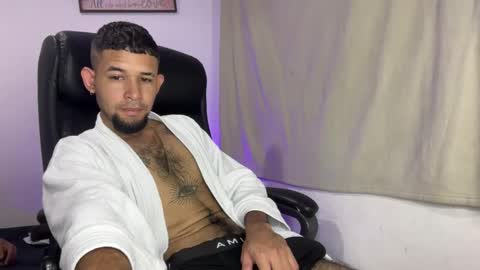 enyel_100 online show from 04/09/26, 03:39