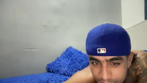 Snapshot of enyel_100 chatting on 06/18/26, 09:14 enyel_100 online show from 06/18/26, 09:14