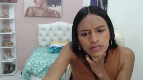 Enyenlina online show from 09/18/25, 12:18