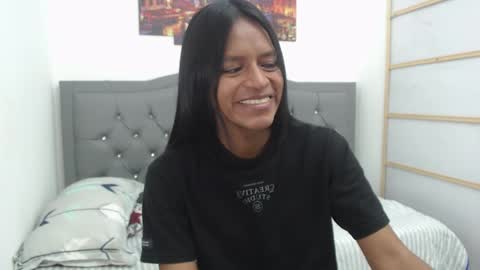 Enyenlina online show from 10/04/25, 12:47