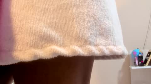 Angela online show from 02/08/25, 11:33