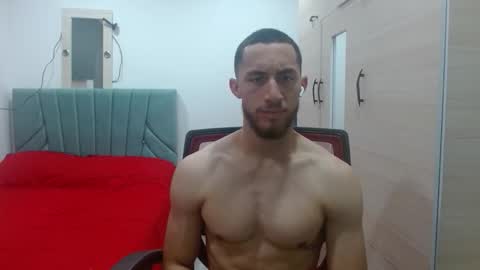 enzo_savage online show from 11/12/25, 04:18