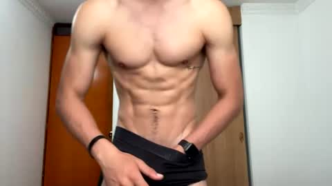 Snapshot of enzo_savage chatting on 06/30/26, 11:44 enzo_savage online show from 06/30/26, 11:44