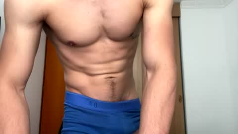 Snapshot of enzo_savage chatting on 07/16/26, 07:42 enzo_savage online show from 07/16/26, 07:42