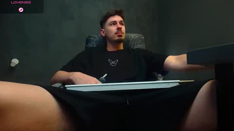 EnzoRace online show from 09/12/25, 04:34