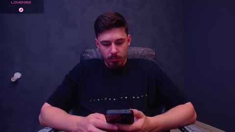 EnzoRace online show from 11/22/25, 06:23