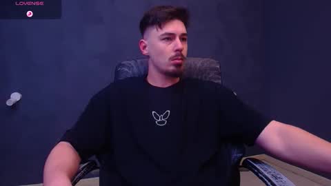 EnzoRace online show from 11/24/25, 05:29