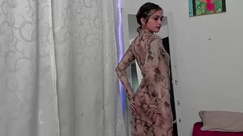 Leyla online show from 01/31/25, 11:35