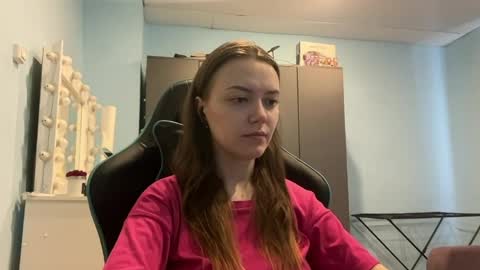 Lily online show from 04/08/26, 03:06