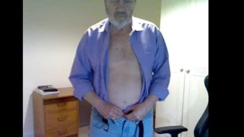 erasmus_d online show from 01/05/26, 06:11