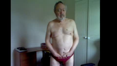 Snapshot of erasmus_d chatting on 05/07/26, 05:29 erasmus_d online show from 05/07/26, 05:29