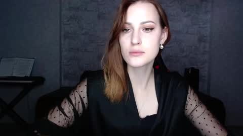 Snapshot of erdbeeren_mit_sahne chatting on 11/09/25, 09:51 Erdbeeren mit Sahne online show from 11/09/25, 09:51