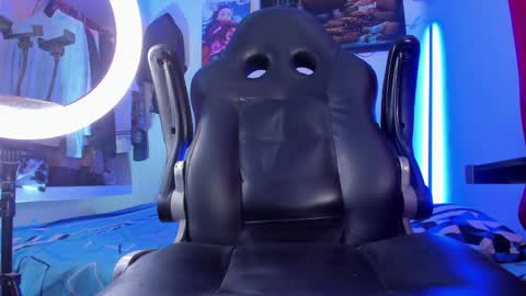 Tht BOSS Eren online show from 01/09/25, 05:02