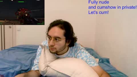 Snapshot of eren_jaeger2000 chatting on 09/28/25, 02:39 Eren online show from 09/28/25, 02:39