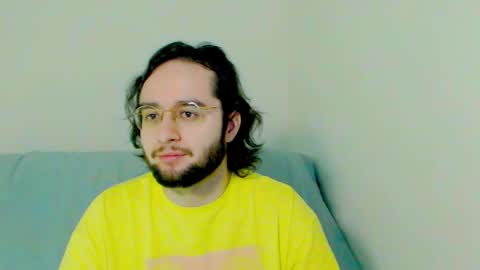 Snapshot of eren_jaeger2000 chatting on 01/06/26, 05:22 Eren online show from 01/06/26, 05:22