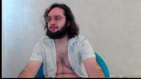 Snapshot of eren_jaeger2000 chatting on 05/29/26, 02:31 Eren online show from 05/29/26, 02:31