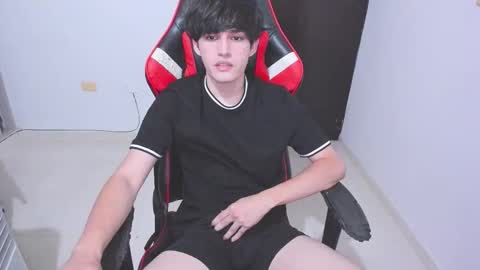 eren_tatakae online show from 01/18/26, 02:37