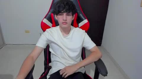 eren_tatakae online show from 04/11/26, 03:55