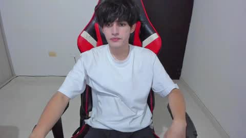 eren_tatakae online show from 04/27/26, 02:09