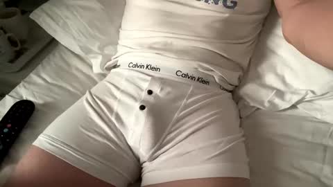 erexsean66 online show from 01/11/25, 08:22